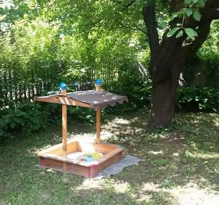 Csonakos Vendeghaz Case de vacanță Gárdony